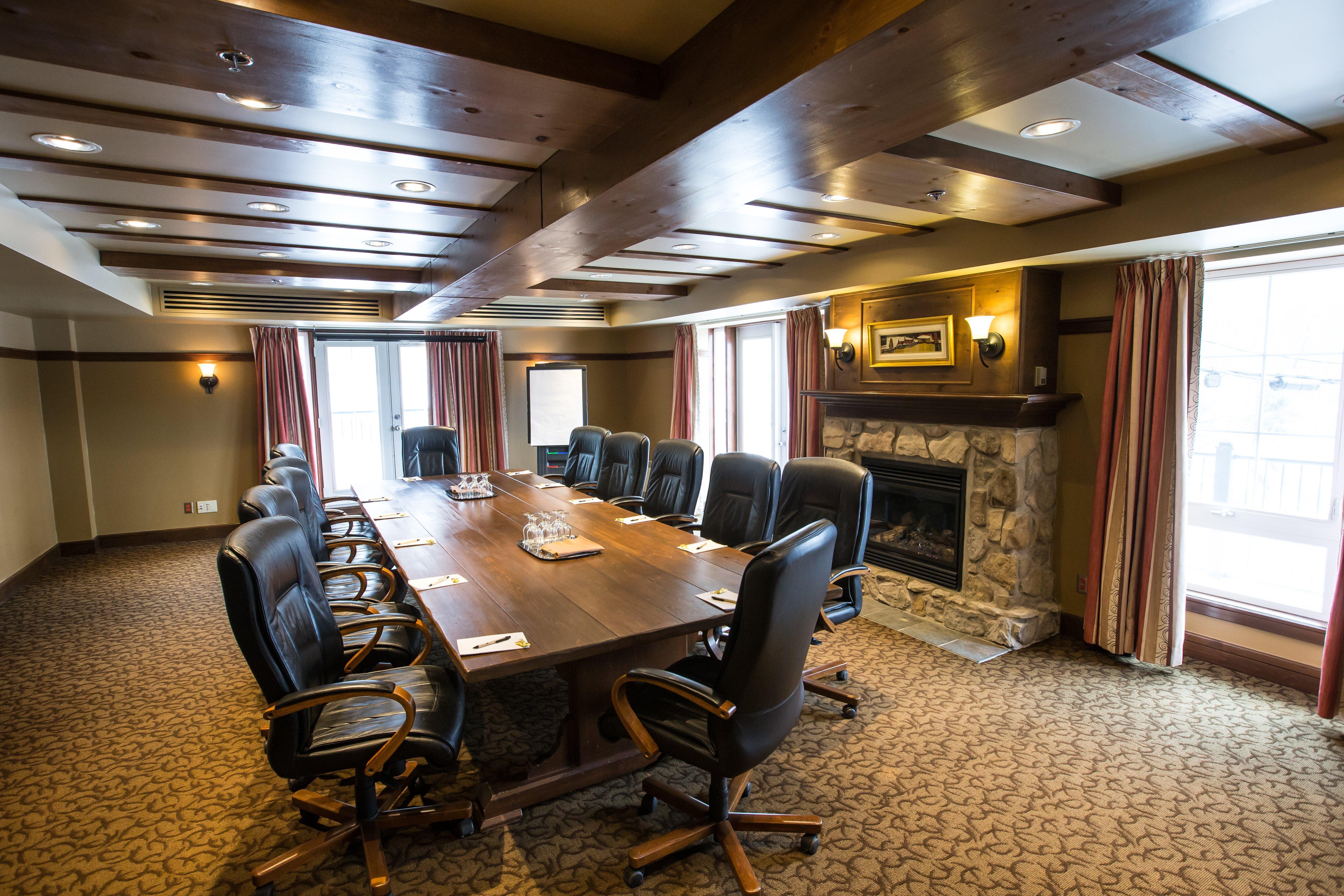 Holiday Inn Express & Suites Tremblant By Ihg Mont-Tremblant Exteriör bild