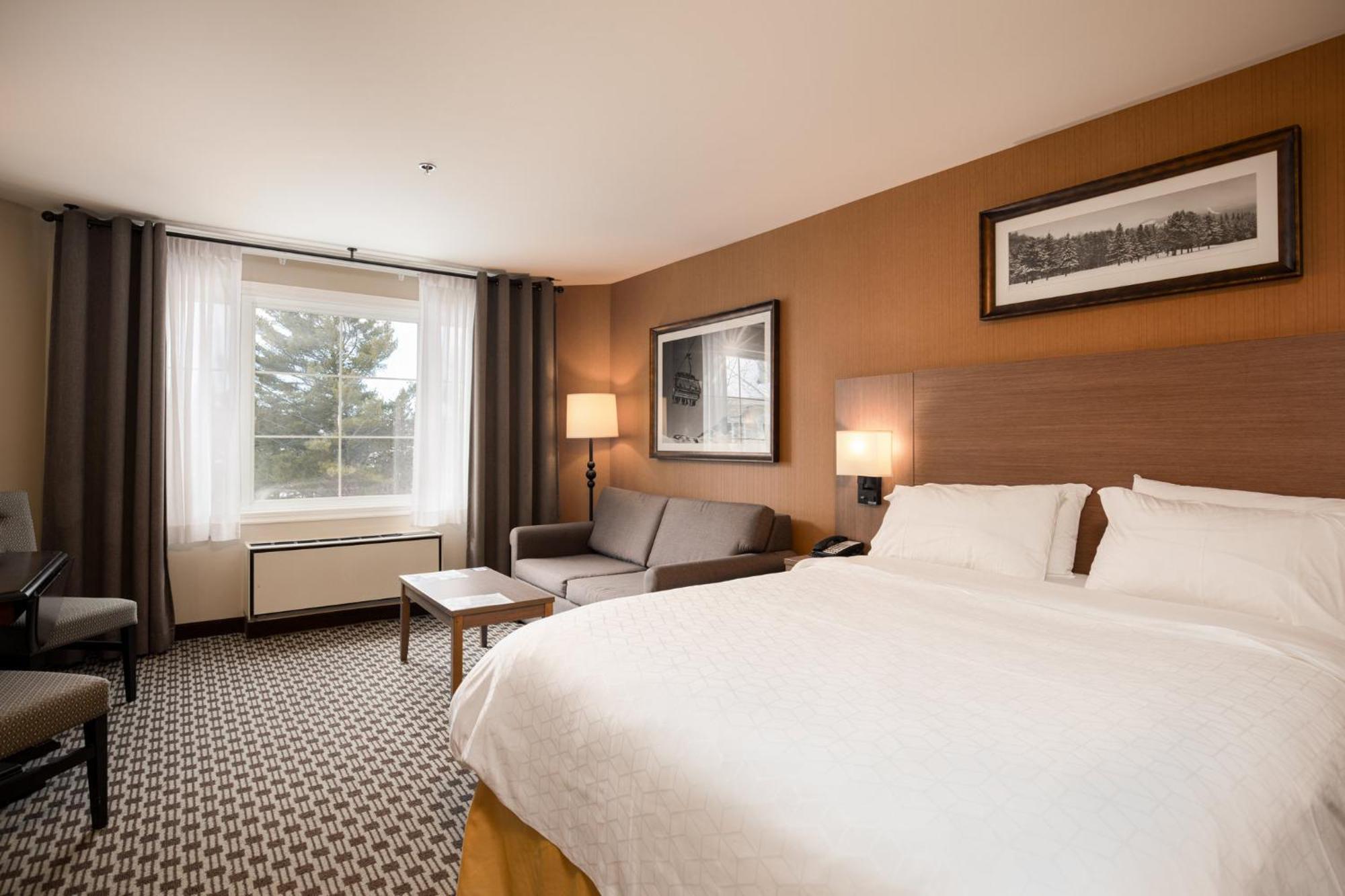 Holiday Inn Express & Suites Tremblant By Ihg Mont-Tremblant Exteriör bild