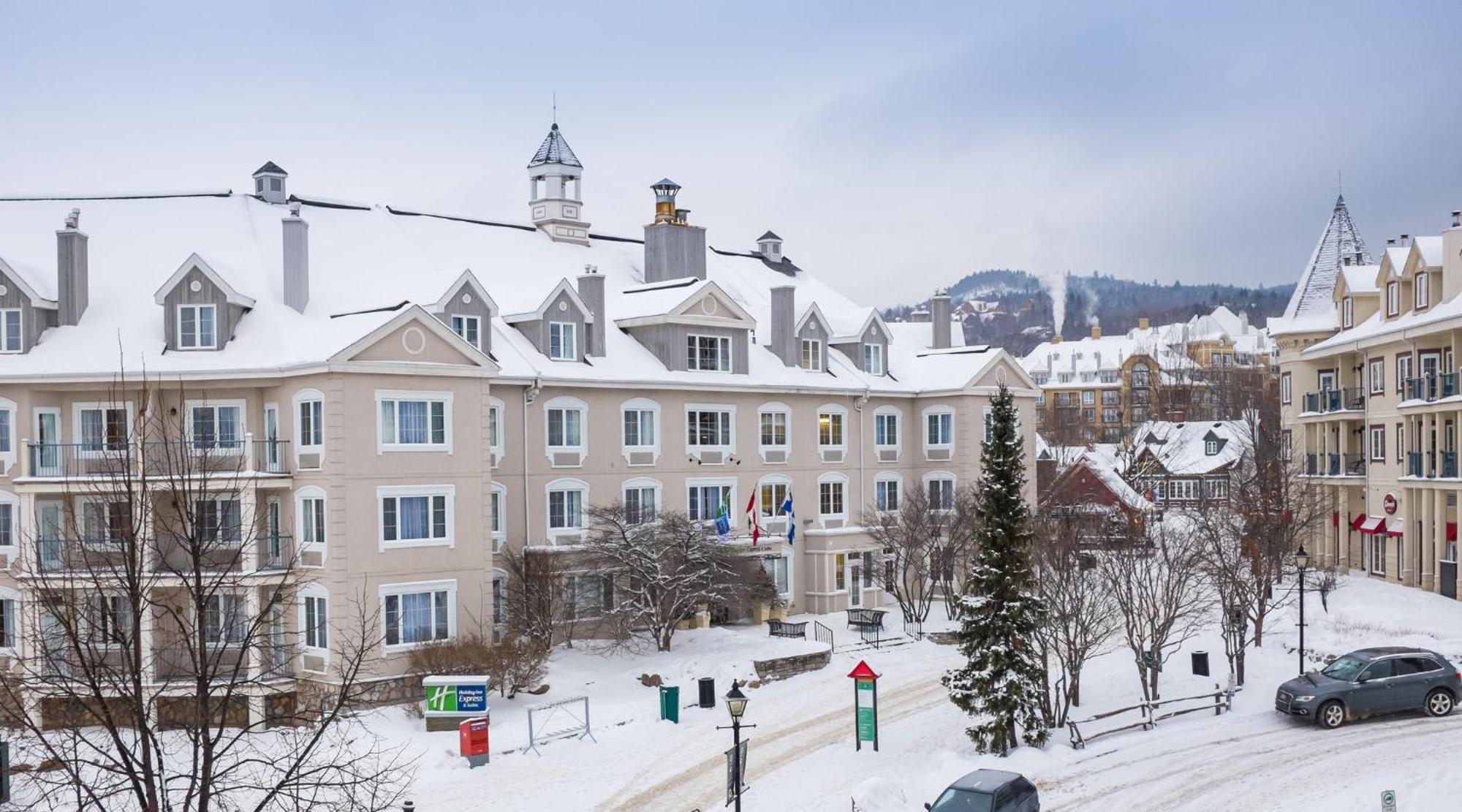 Holiday Inn Express & Suites Tremblant By Ihg Mont-Tremblant Exteriör bild