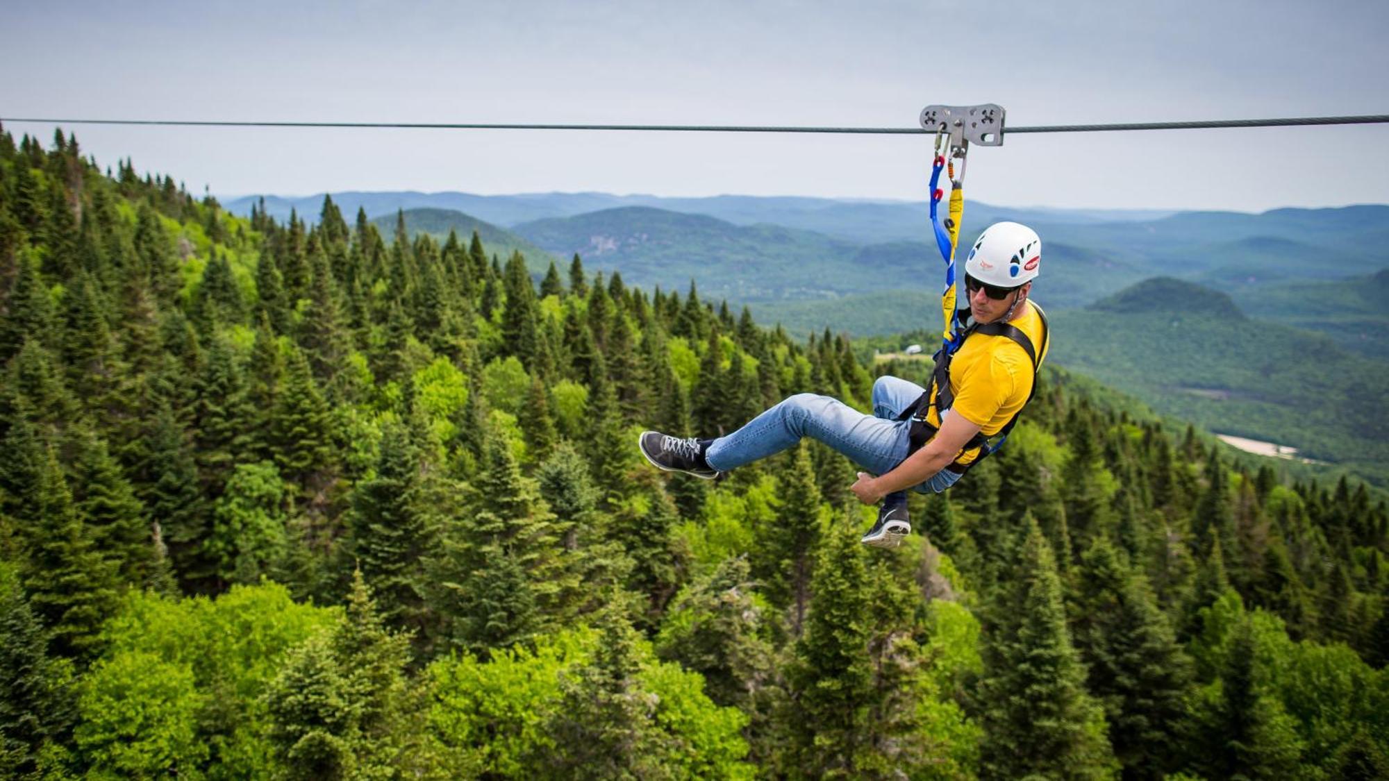 Holiday Inn Express & Suites Tremblant By Ihg Mont-Tremblant Exteriör bild