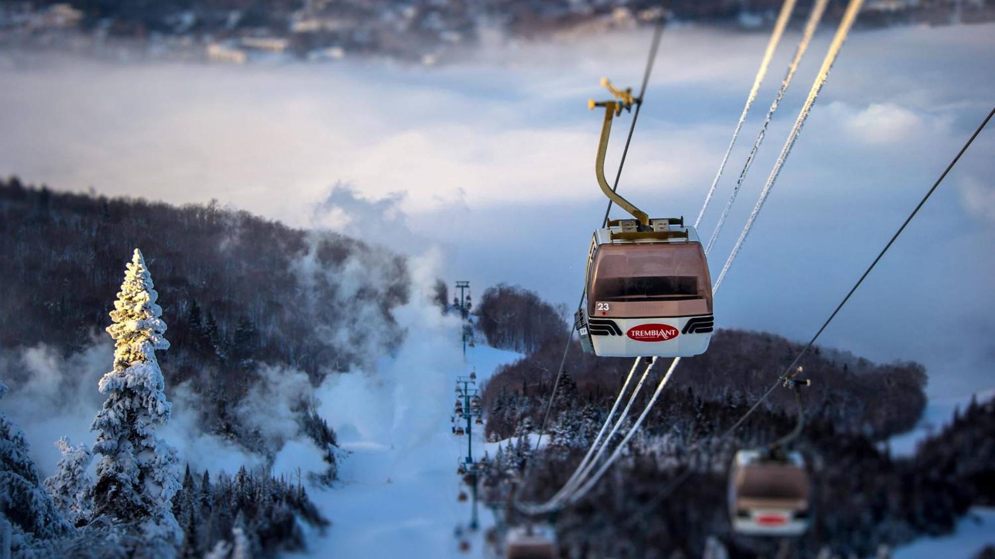 Holiday Inn Express & Suites Tremblant By Ihg Mont-Tremblant Exteriör bild