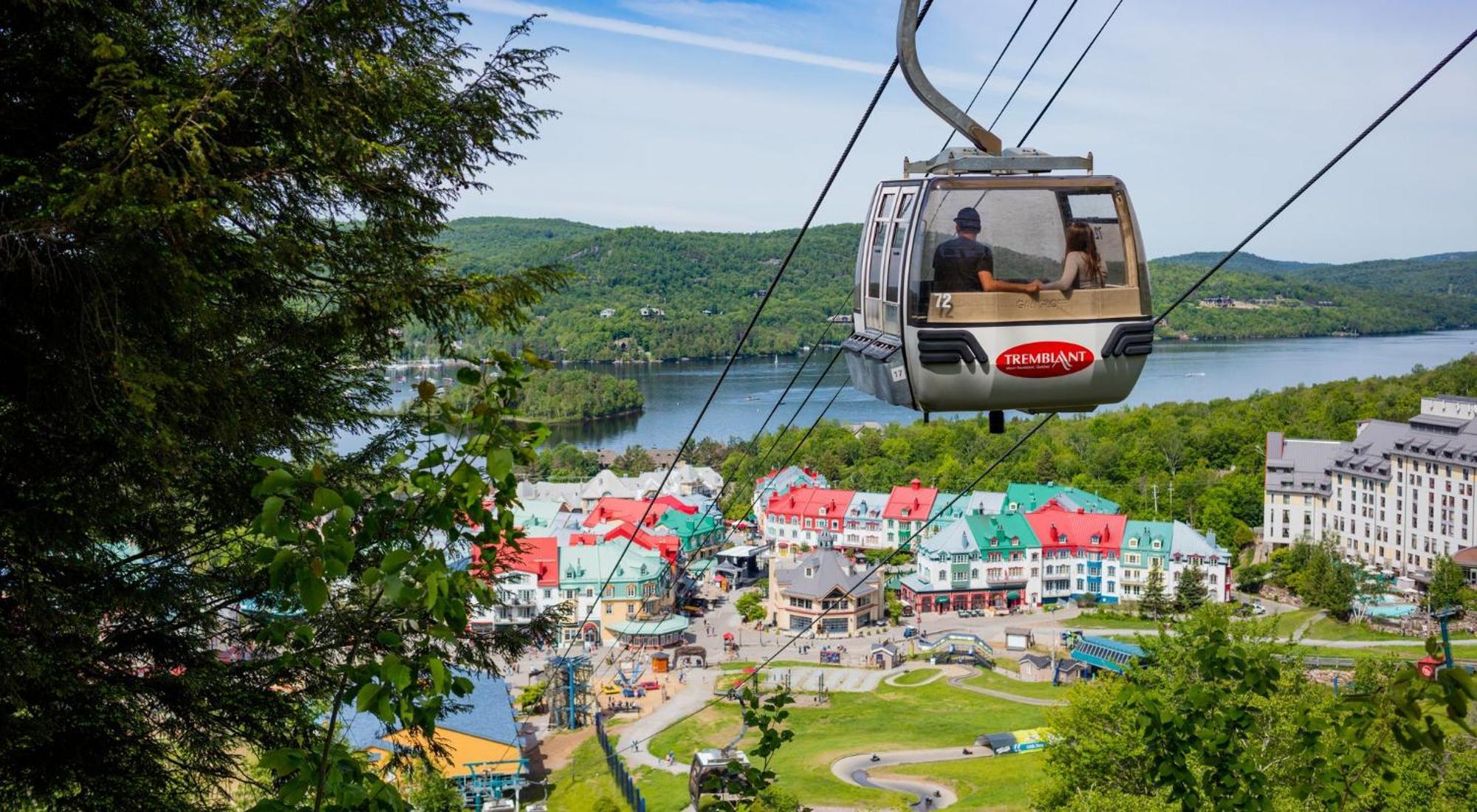 Holiday Inn Express & Suites Tremblant By Ihg Mont-Tremblant Exteriör bild